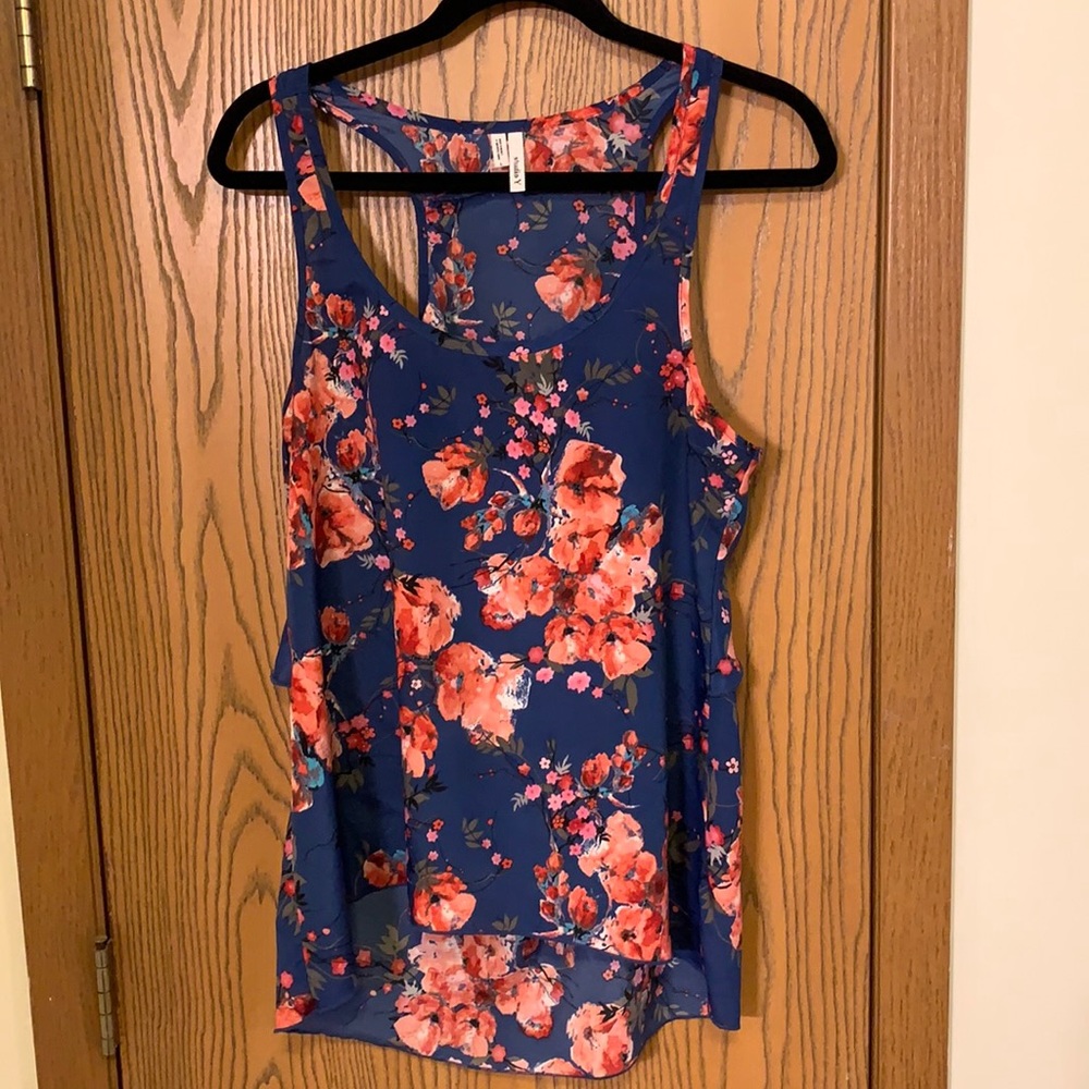 Studio Y floral tank